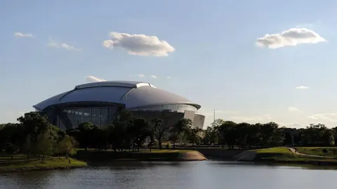 CBA焦点对决：上海与浙江稠州激战正酣！